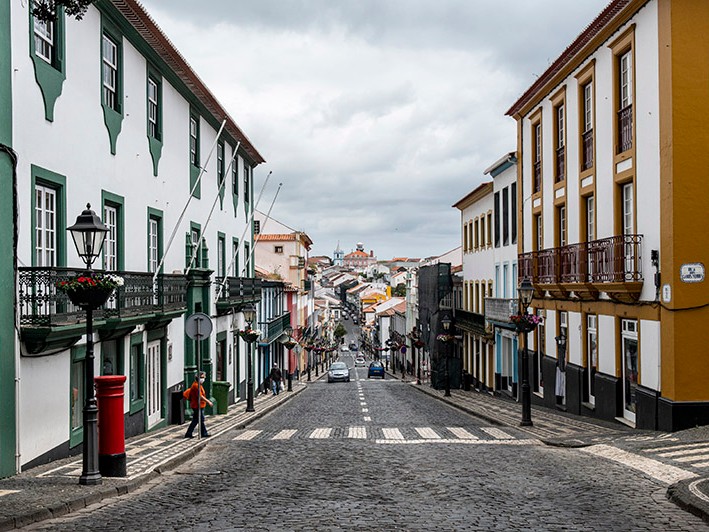 Rua da Se en Angra do Heroismo
